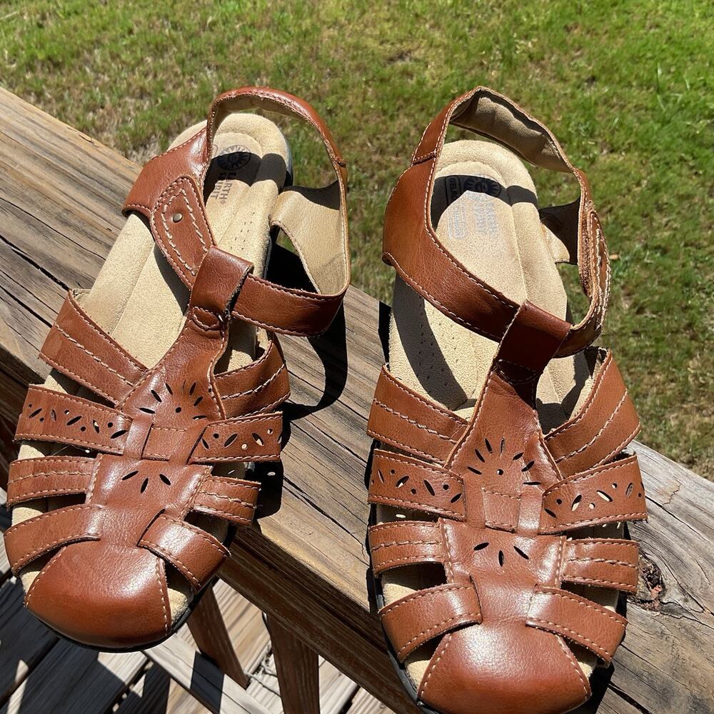 Earth Spirit Women’s Leather Brown Fisherman Sandals Gelron Cushion Size 11